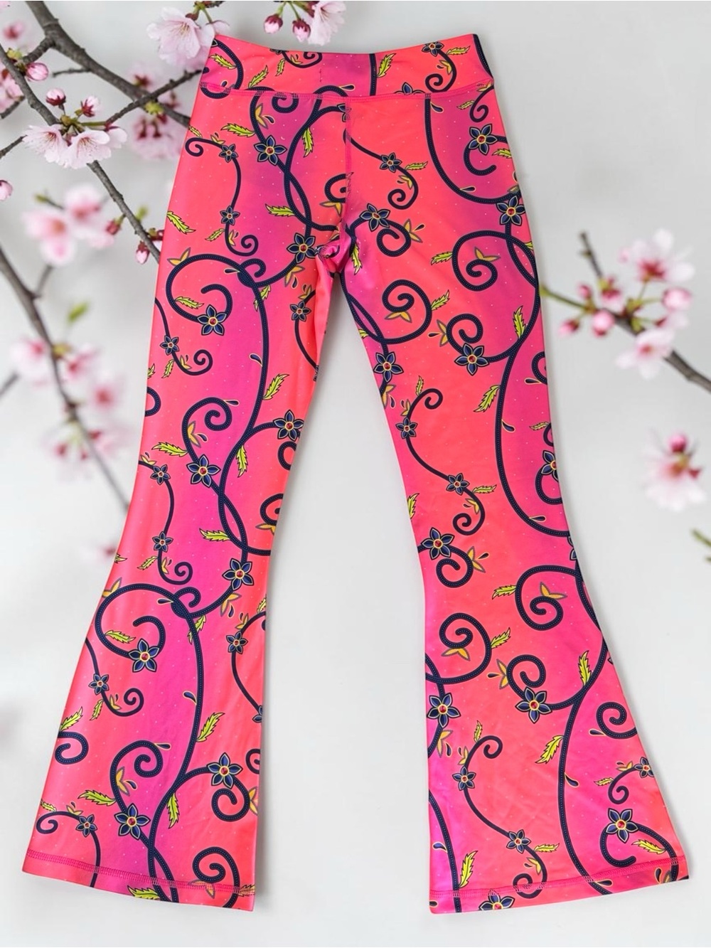 TEMPLE FLOWER Psychedelic Festival Bell Bottom Flare Yoga Pants. New With Tags.